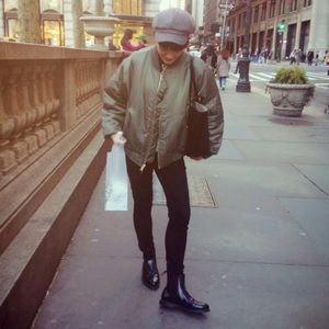 Meet your Posher, Vivian